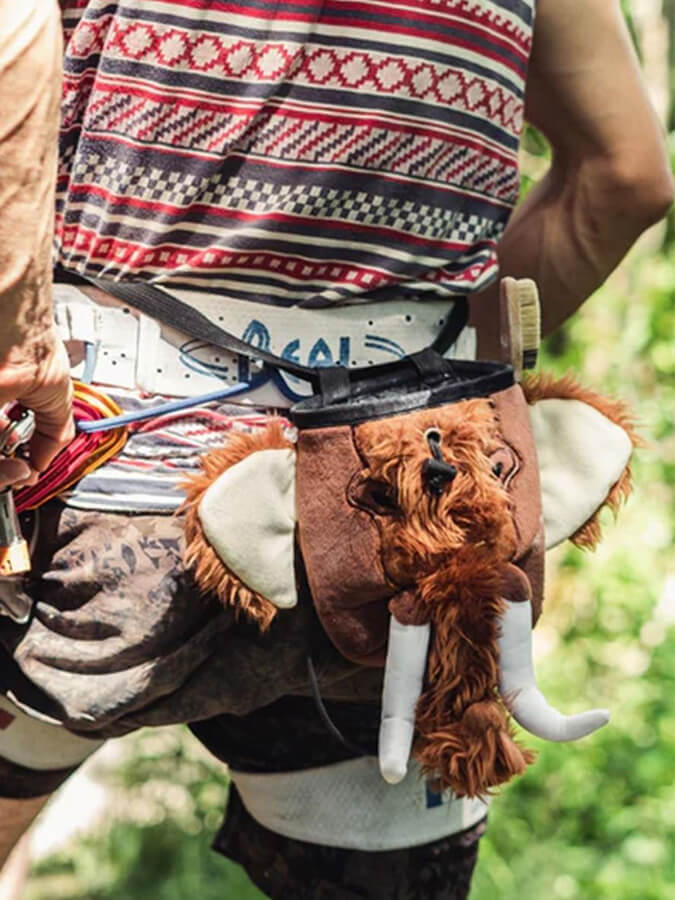 YY Vertical Chalk Bag